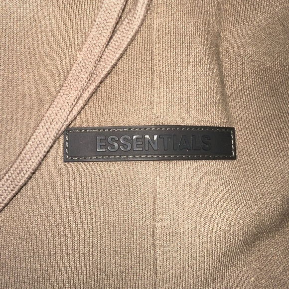 Essentials Sweatpants - Picture 3 of 4